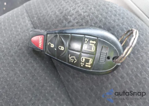 2012 Dodge Grand Caravan Sxt из США, поврежденный, VIN 2C4RDGCG7CR180066